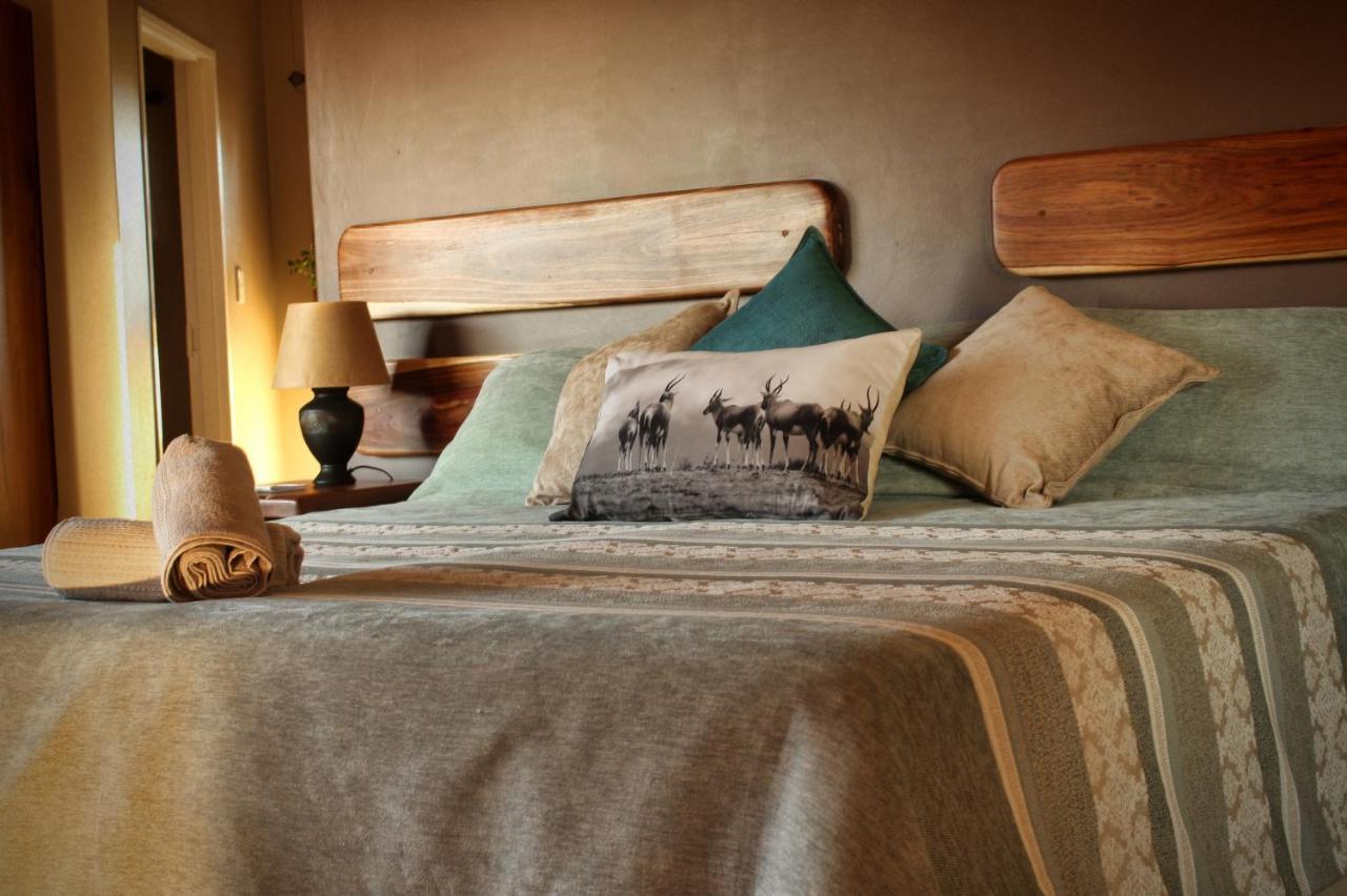 Africa Awaits Lodge & Safaris Gobabis Exterior photo