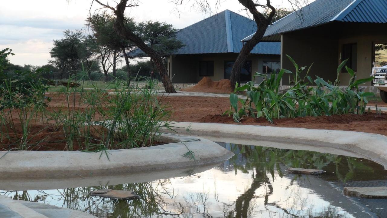 Africa Awaits Lodge & Safaris Gobabis Exterior photo